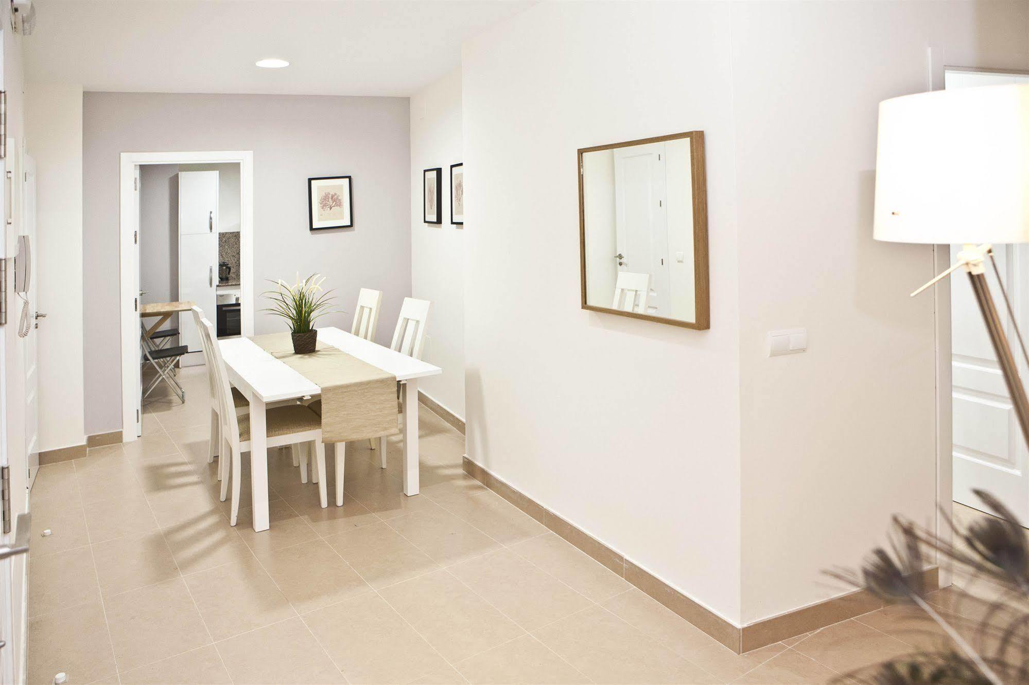 Apartamentos Unisierra 말라가 외부 사진