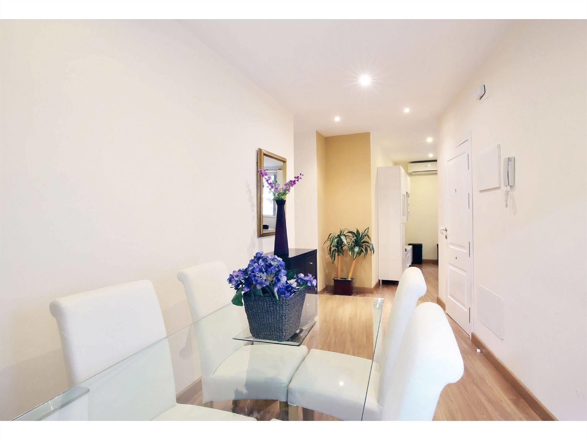Apartamentos Unisierra 말라가 외부 사진